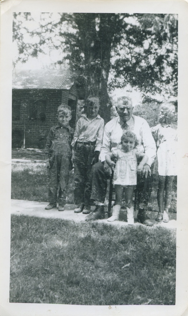 Leland_Noel_Dewey_K_Jess_Peggy__and_Coral_Lee_Foutz