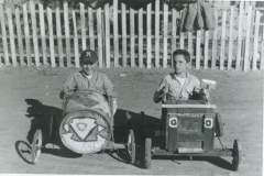 Dale_Wallace_and_Tommy_Baumgardner